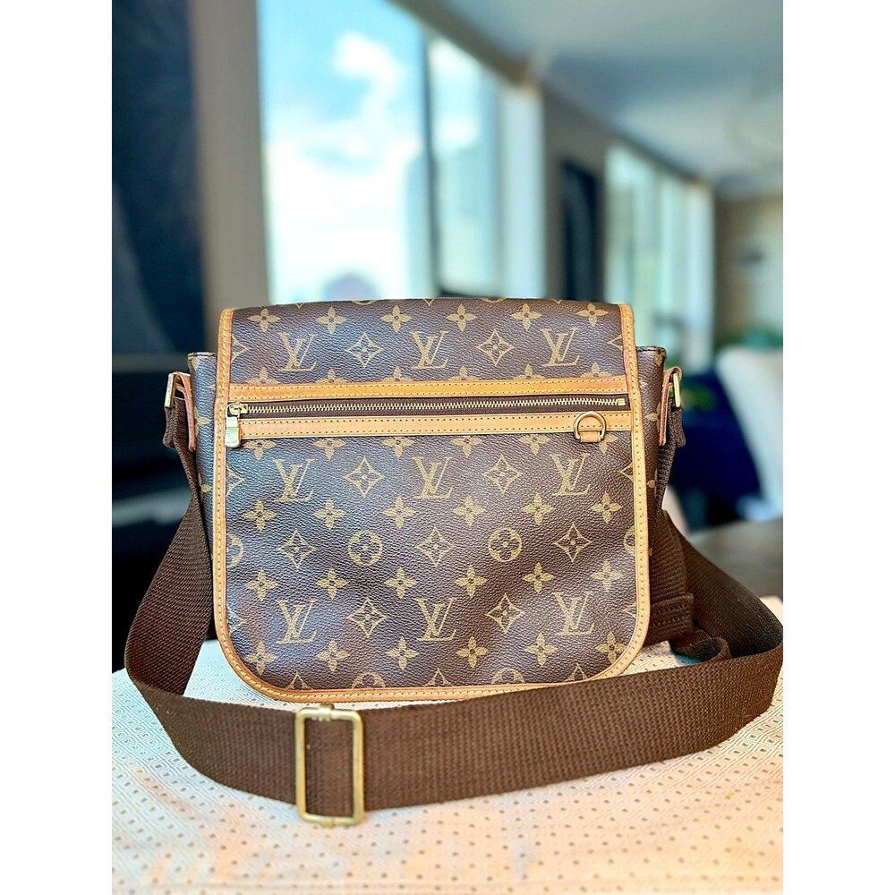 Authentic Unisex Louis Vuitton LV Bosphore Monogram Crossbody Messenger Bag